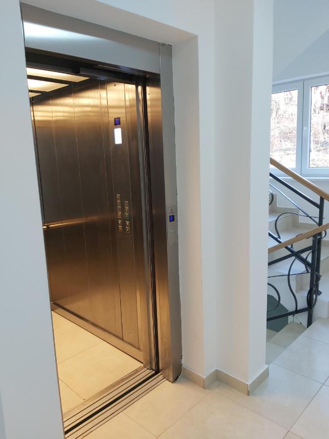 Apartman Korac วรินรัชกา บานยา ภายนอก รูปภาพ