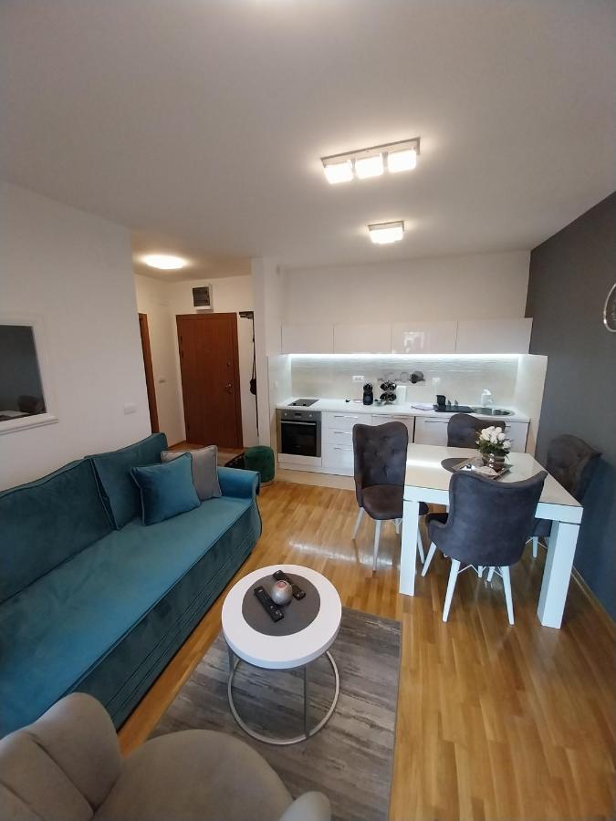 Apartman Korac วรินรัชกา บานยา ภายนอก รูปภาพ