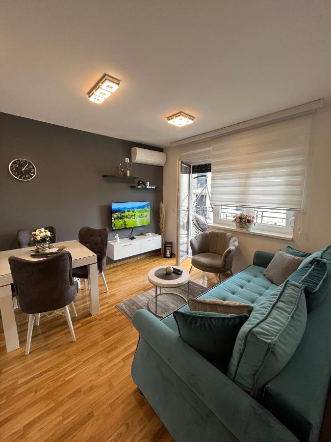 Apartman Korac วรินรัชกา บานยา ภายนอก รูปภาพ