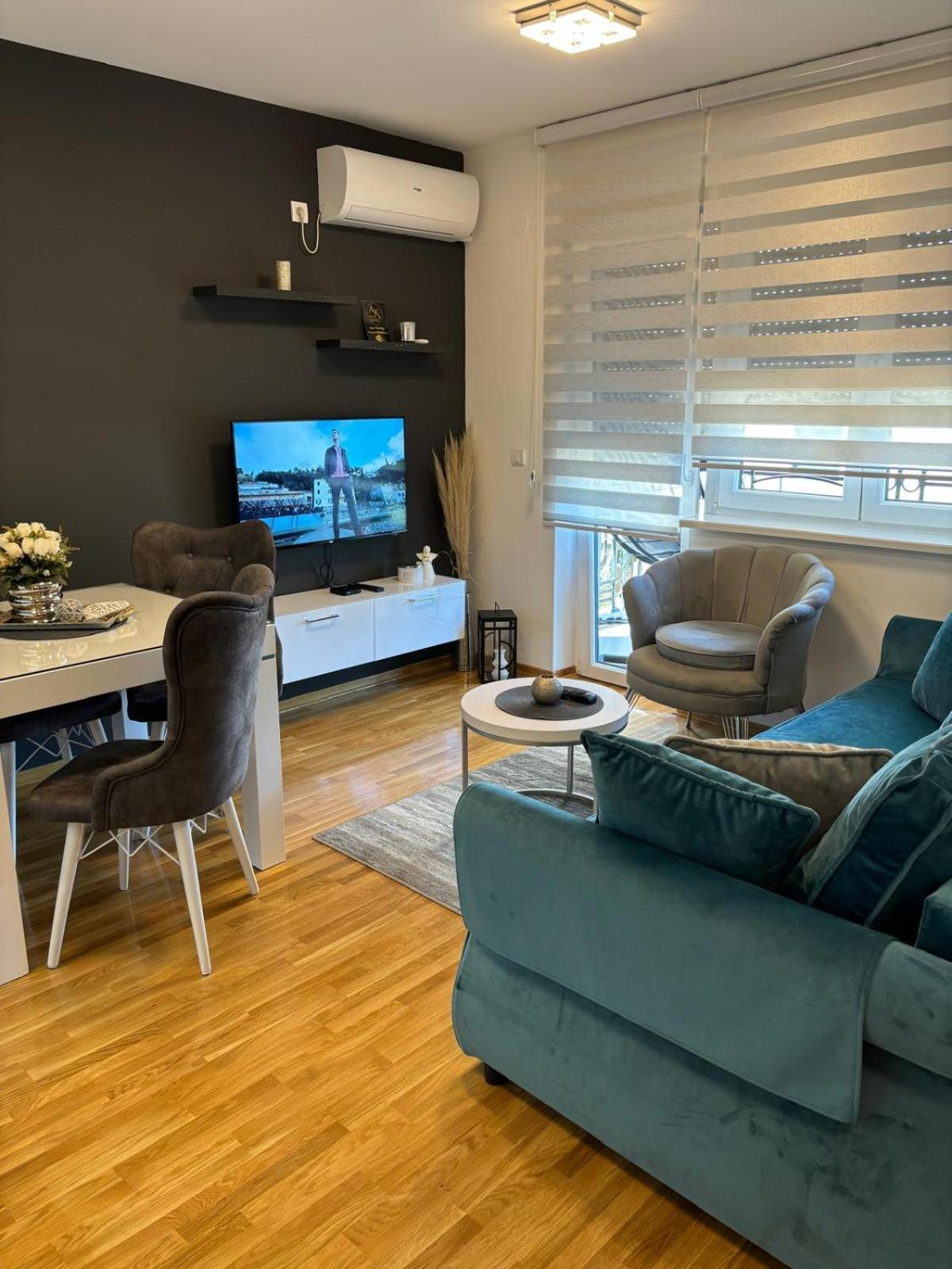 Apartman Korac วรินรัชกา บานยา ภายนอก รูปภาพ